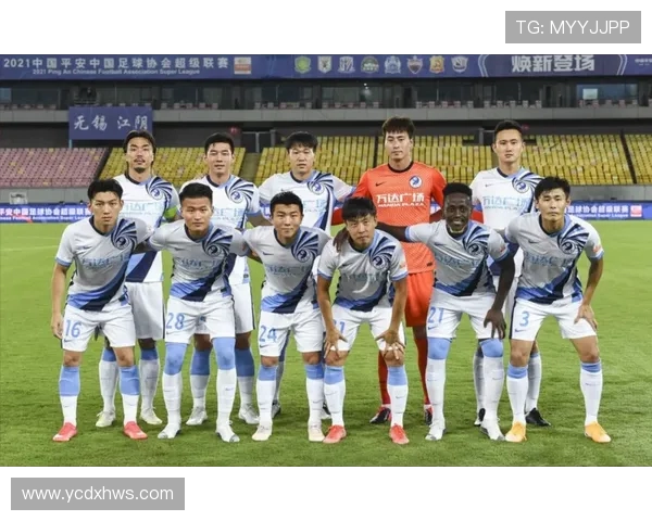 大连人对阵天津首发阵容分析及比赛前瞻解读